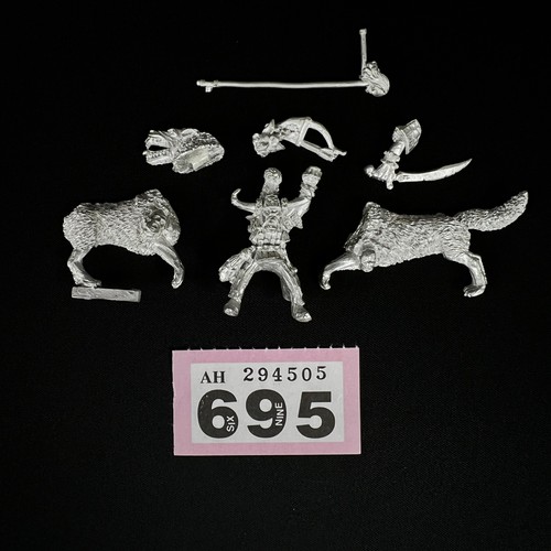 Ghazak khan dogs - dogs, war